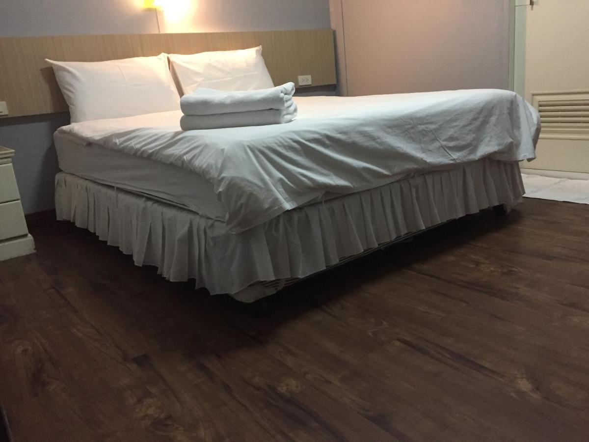 Nawaporn Place Phuket Eksteriør bilde