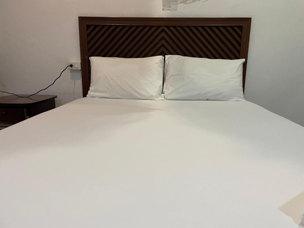 Nawaporn Place Phuket Eksteriør bilde