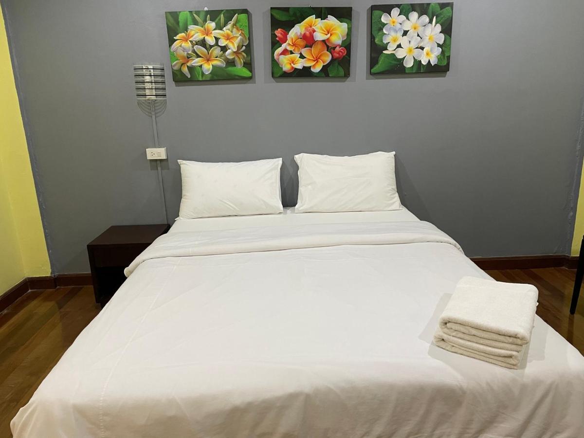Nawaporn Place Phuket Eksteriør bilde