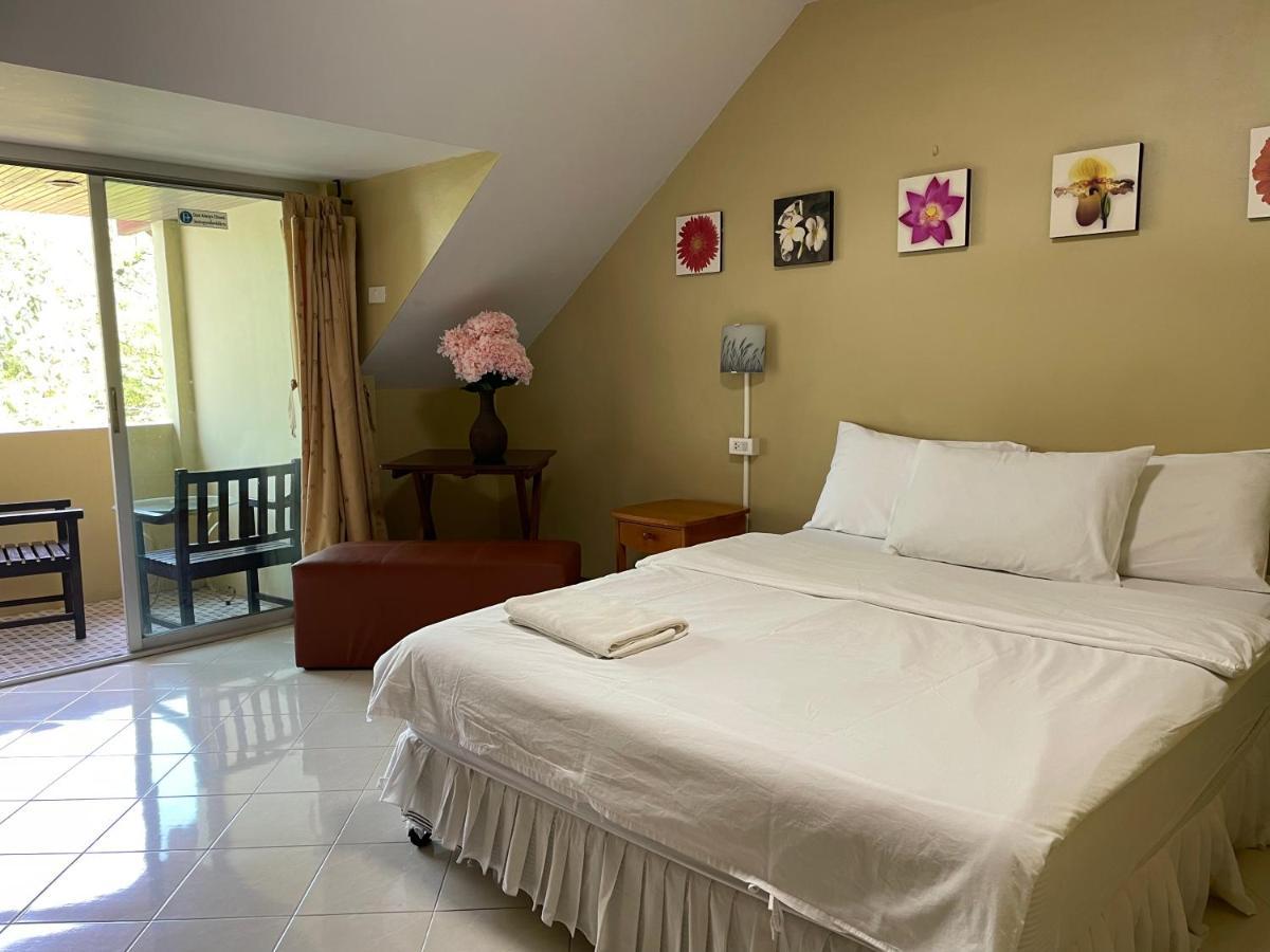 Nawaporn Place Phuket Eksteriør bilde
