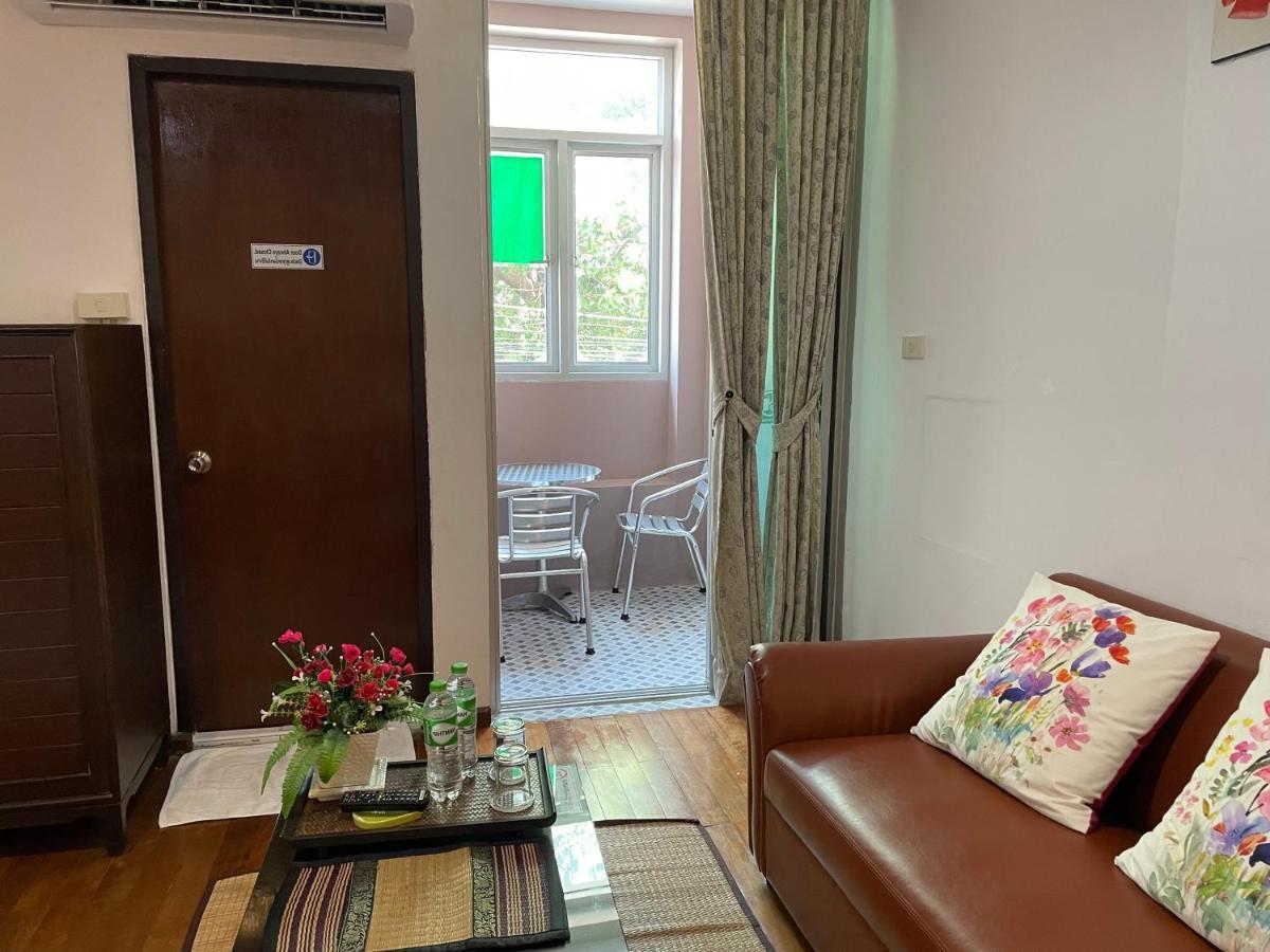 Nawaporn Place Phuket Eksteriør bilde