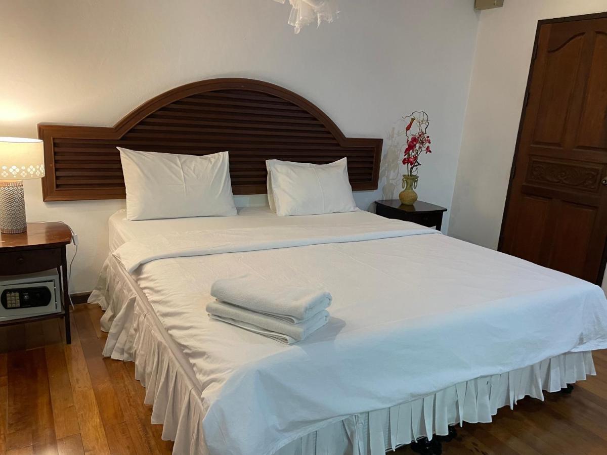 Nawaporn Place Phuket Eksteriør bilde