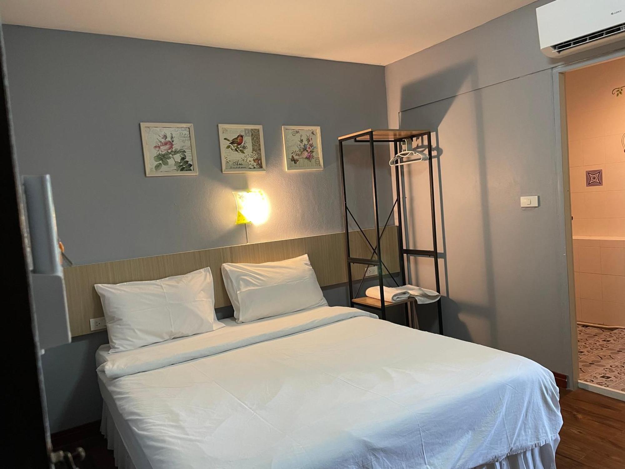 Nawaporn Place Phuket Eksteriør bilde